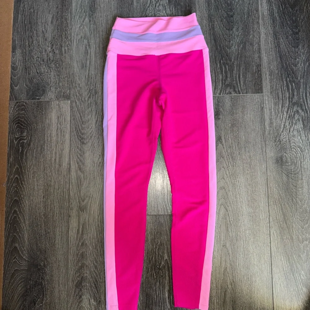 Beach Riot Mariella Legging Raspberry Colorblock - Picture 2 of 8